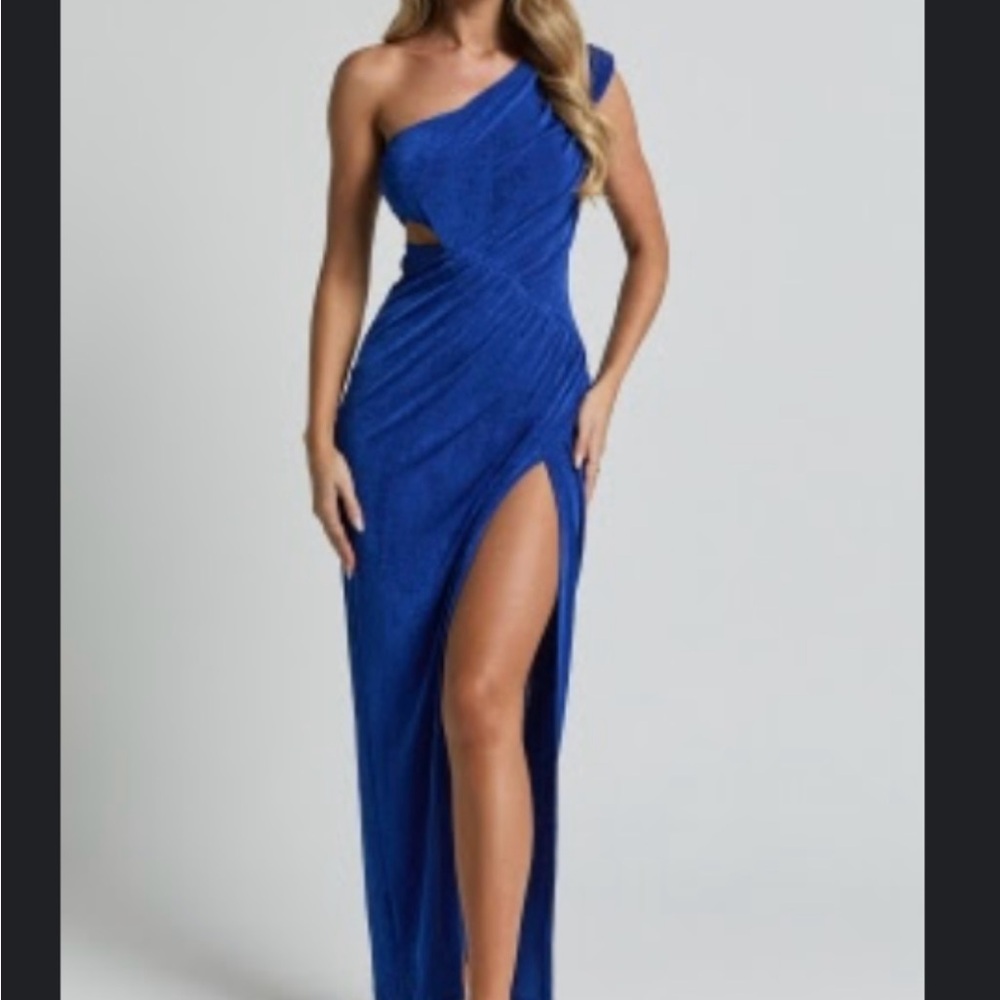 Elegant Blue One-Shoulder Dress